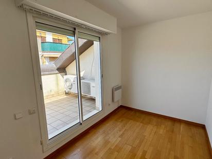 Bedroom of Duplex for sale in Terrassa  with Air Conditioner, Heating and Storage room