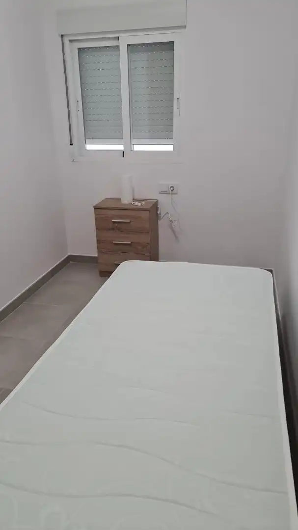 Habitación de Casa adosada de alquiler en Cartagena con Amueblado, Horno y Lavadora