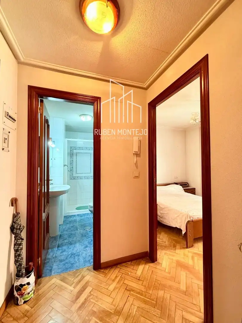 Habitación de Apartamento en venta en Garrido