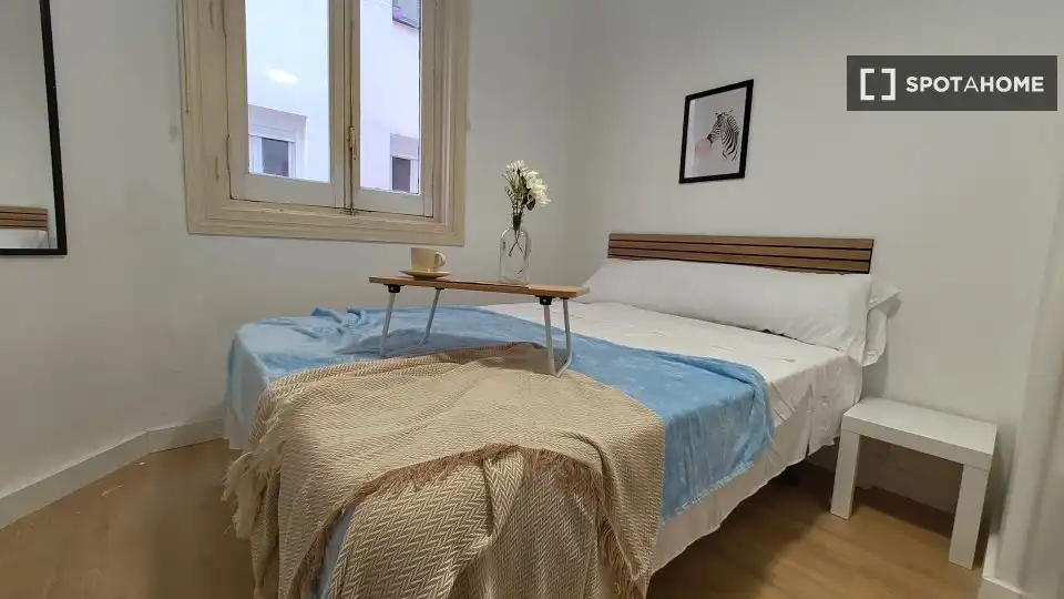 Room in Trafalgar