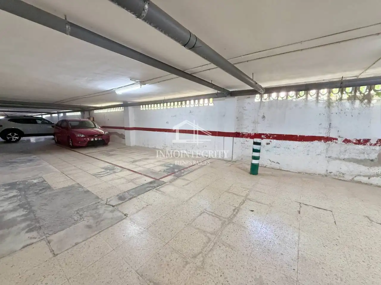 Aparcament de Apartament en venda en Oropesa del Mar / Orpesa amb Terrassa, Traster i Moblat