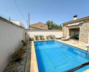 Swimming pool of House or chalet to rent in Artà  with Air Conditioner, Heating and Private garden