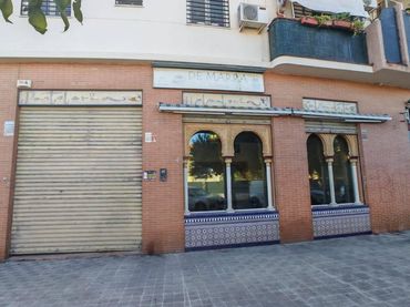 Locale commerciale in vendita a Centro