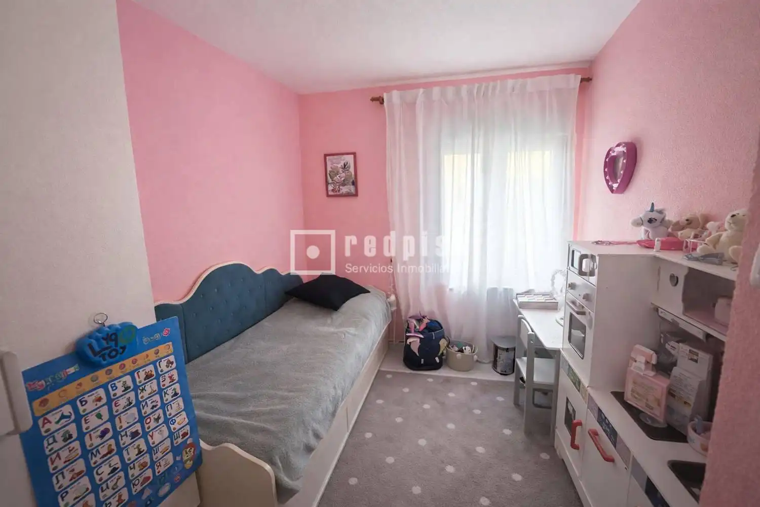Habitación de Piso en venta en Madrid con Calefacción, Terraza y Trastero