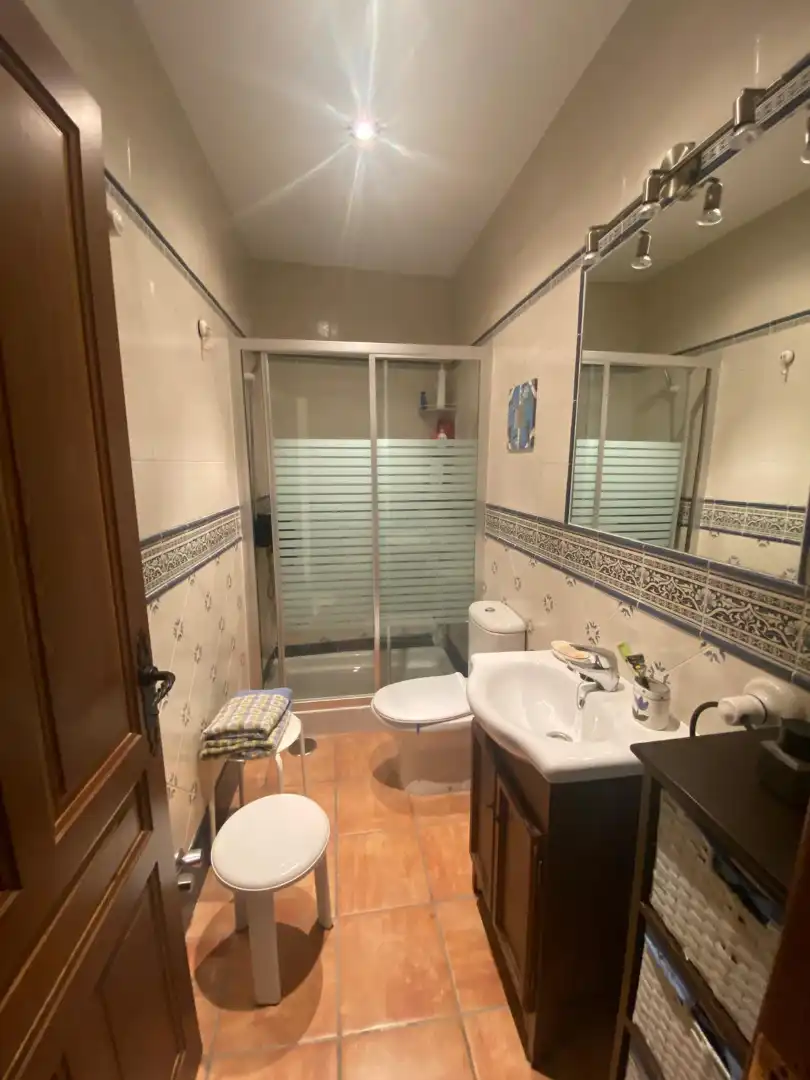 Baño de Casa o chalet de alquiler en Úbeda con Aire acondicionado, Calefacción y Amueblado
