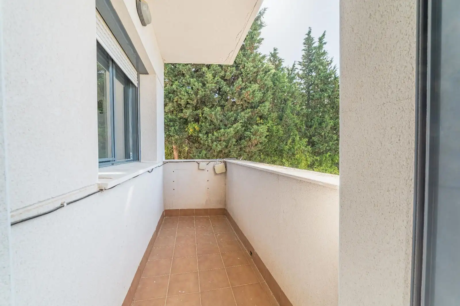 Terrasse von Einfamilien-Reihenhaus zum Verkauf in Canet de Mar mit Klimaanlage, Heizung und Privatgarten