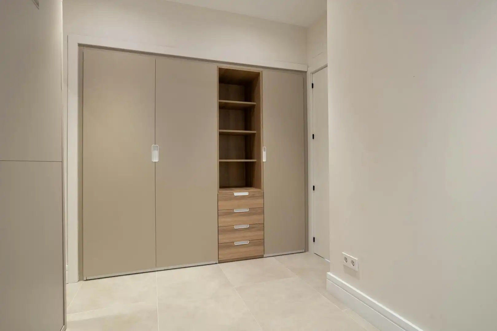 Wohnung zur Miete in N/A, Hispanoamérica - Bernabéu