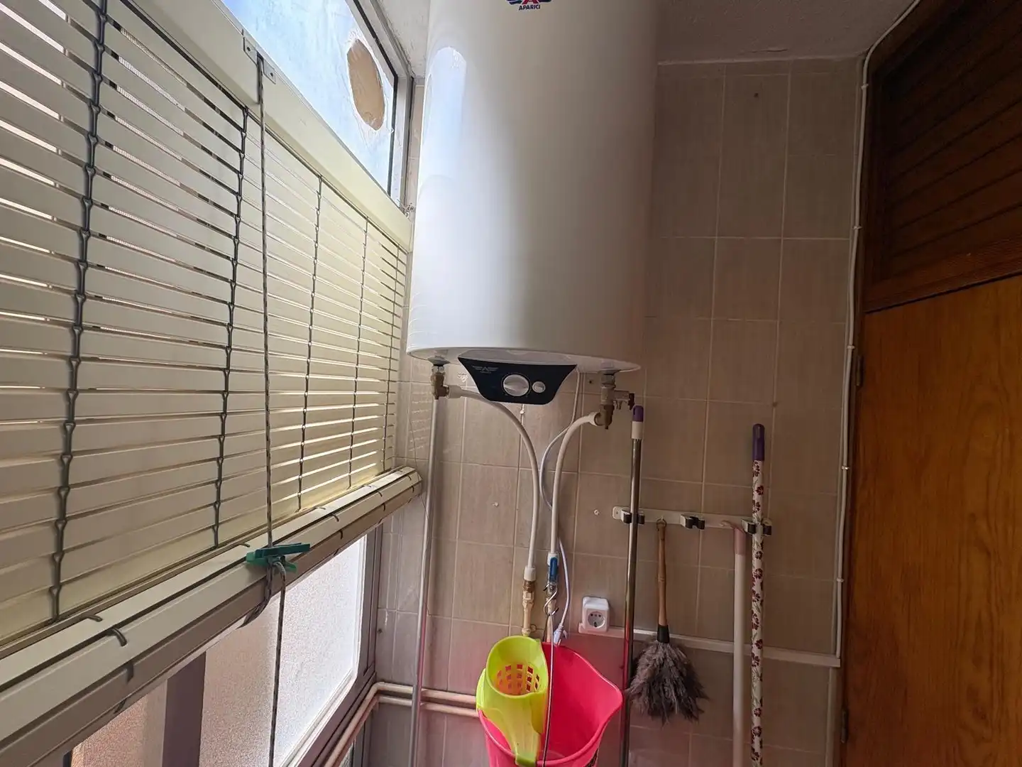 Baño de Piso en venta en Almansa con Calefacción, Amueblado y Alarma