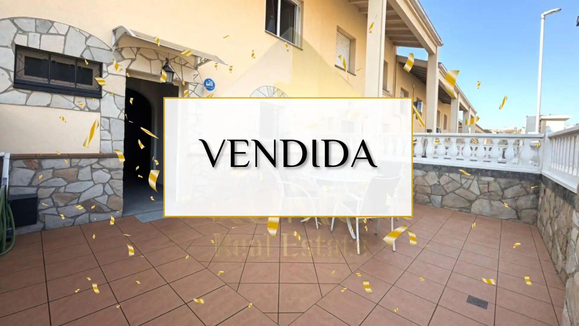 Vista exterior de Casa adosada en venta en Polinyà con Aire acondicionado, Parquet y Terraza