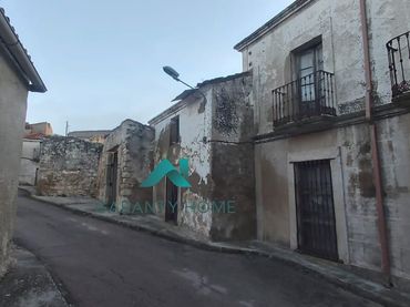 Casa amb jardí en venda a Trujillo