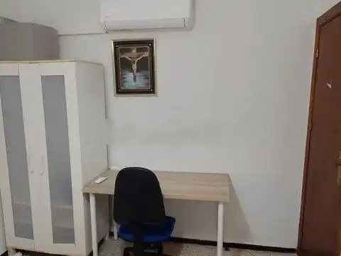 Piso de alquiler en Feria