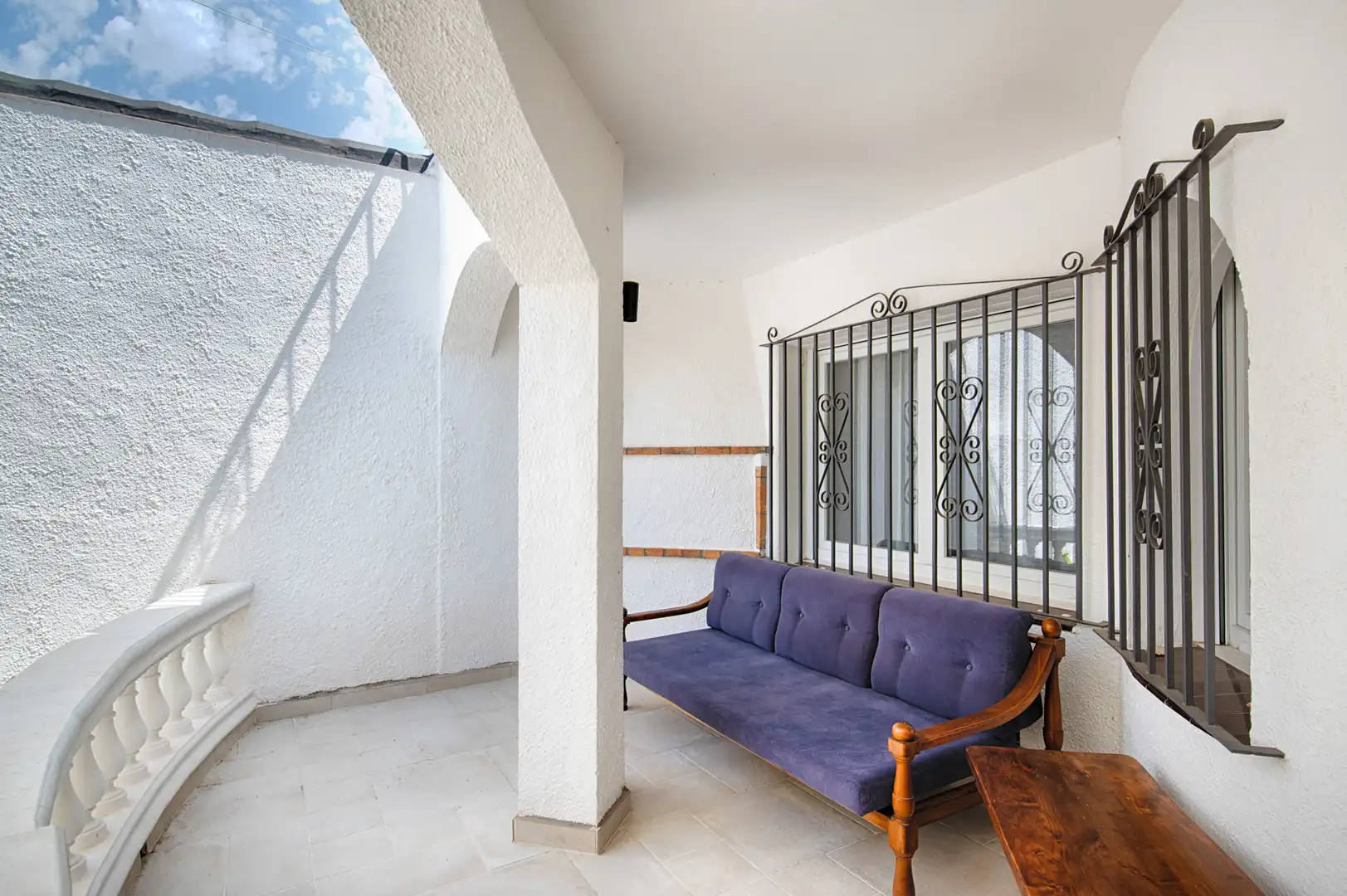 Terrace of Houses for sale in Empuriabrava  with Air Conditioner and Private garden