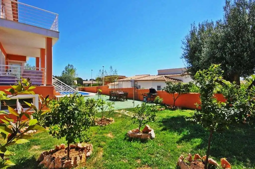 Villa con piscina in vendita a Marisol Park - Ortembach - Los Almendros, imagen 7