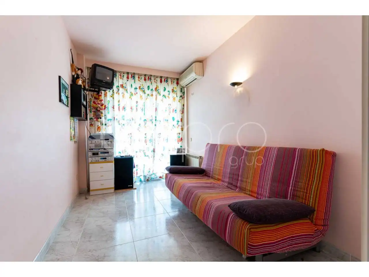 Wohnzimmer von Wohnung zum Verkauf in Vilanova i la Geltrú mit Klimaanlage, Heizung und Terrasse