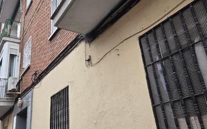 Exterior view of Flat for sale in  Madrid Capital  with Air Conditioner