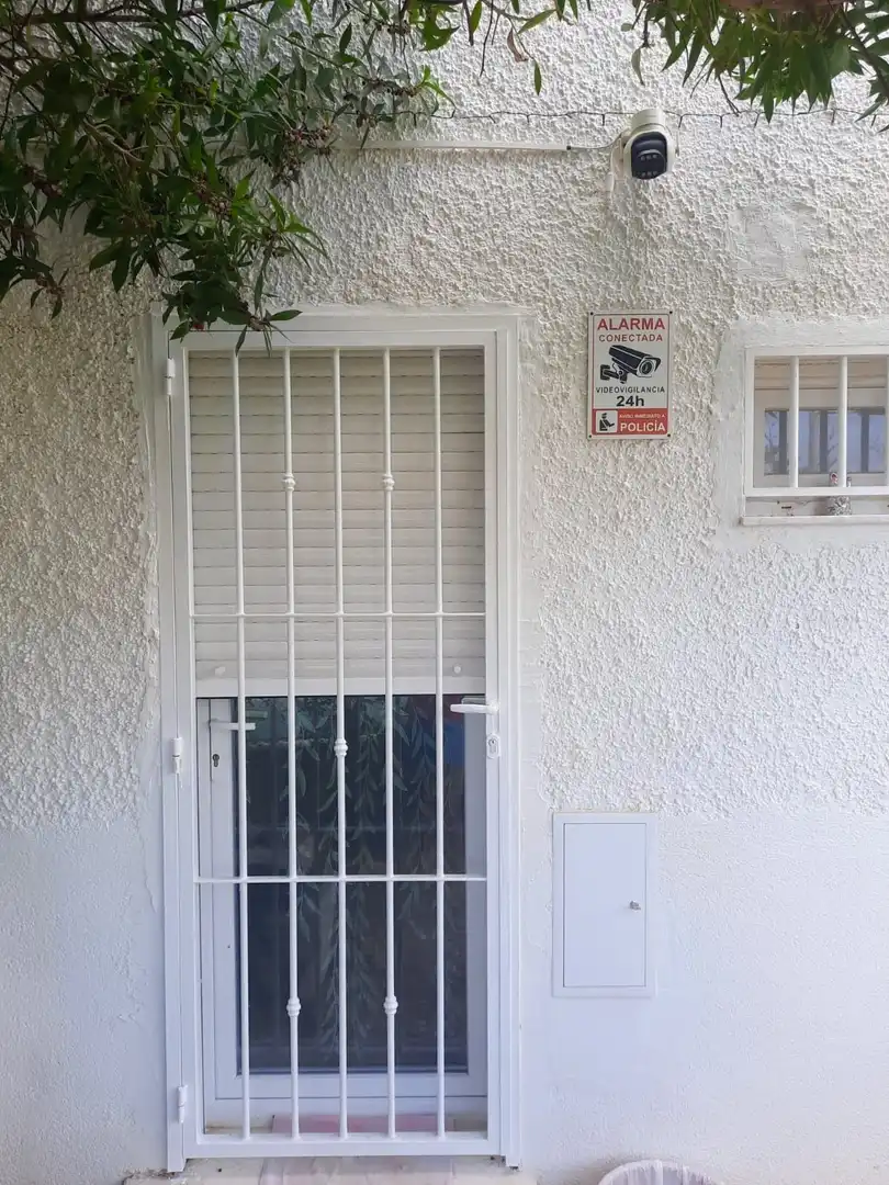 Terrassa de Casa o xalet en venda en Torrevieja amb Aire condicionat, Jardí privat i Terrassa