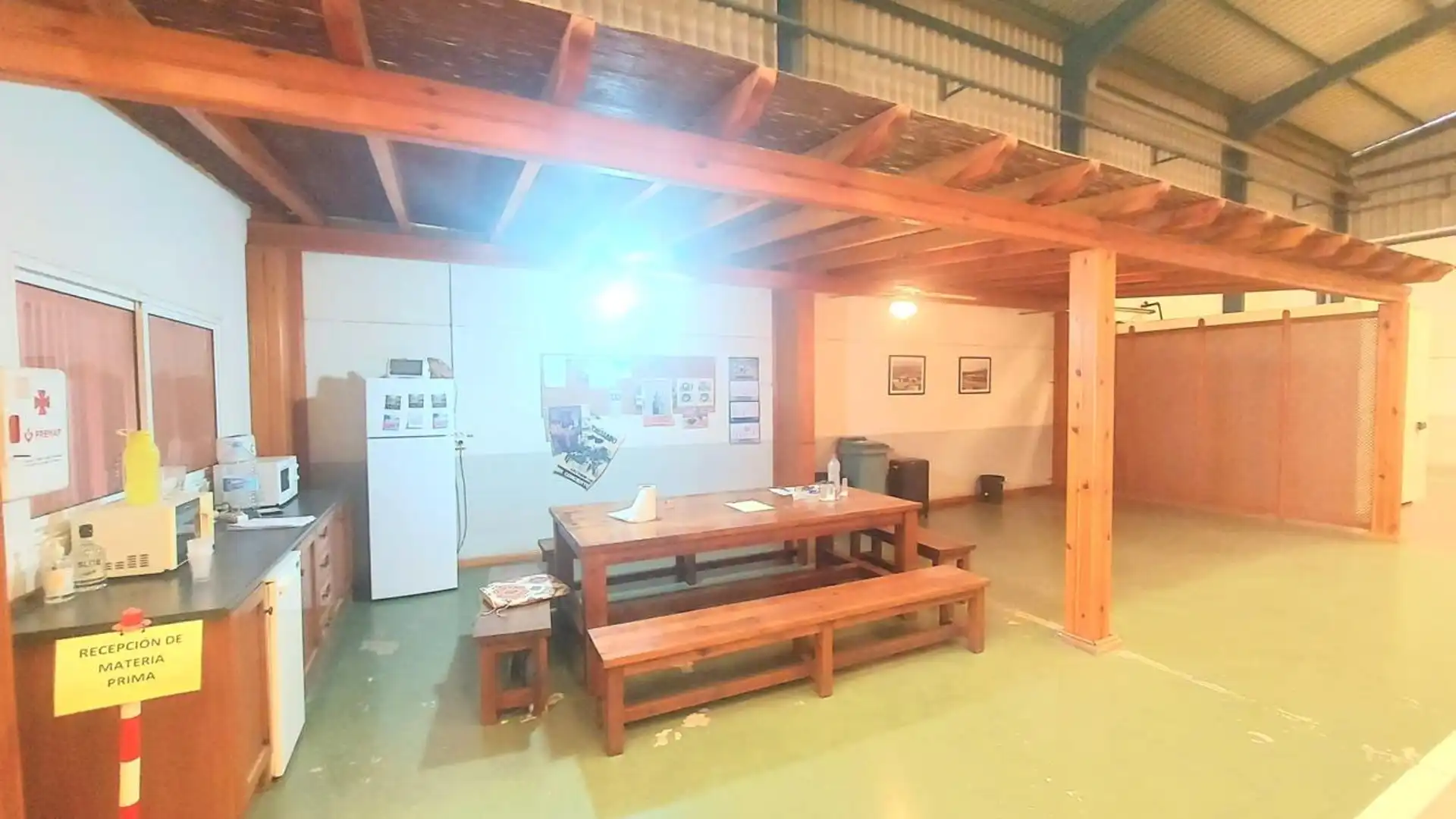 Nau industrial de lloguer en Antas