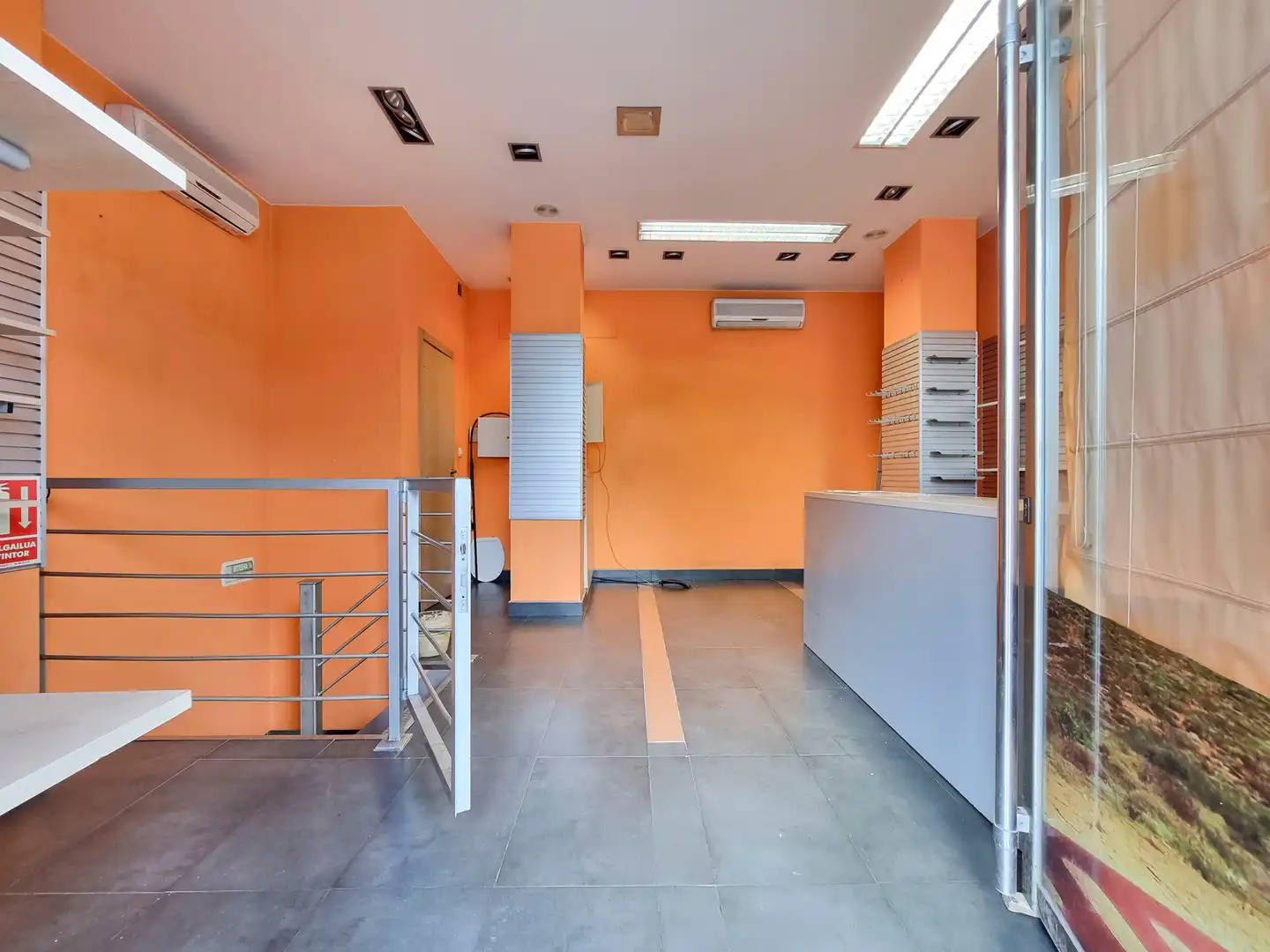 Local commercial à vendre à Zumea Kalea, imagen 2