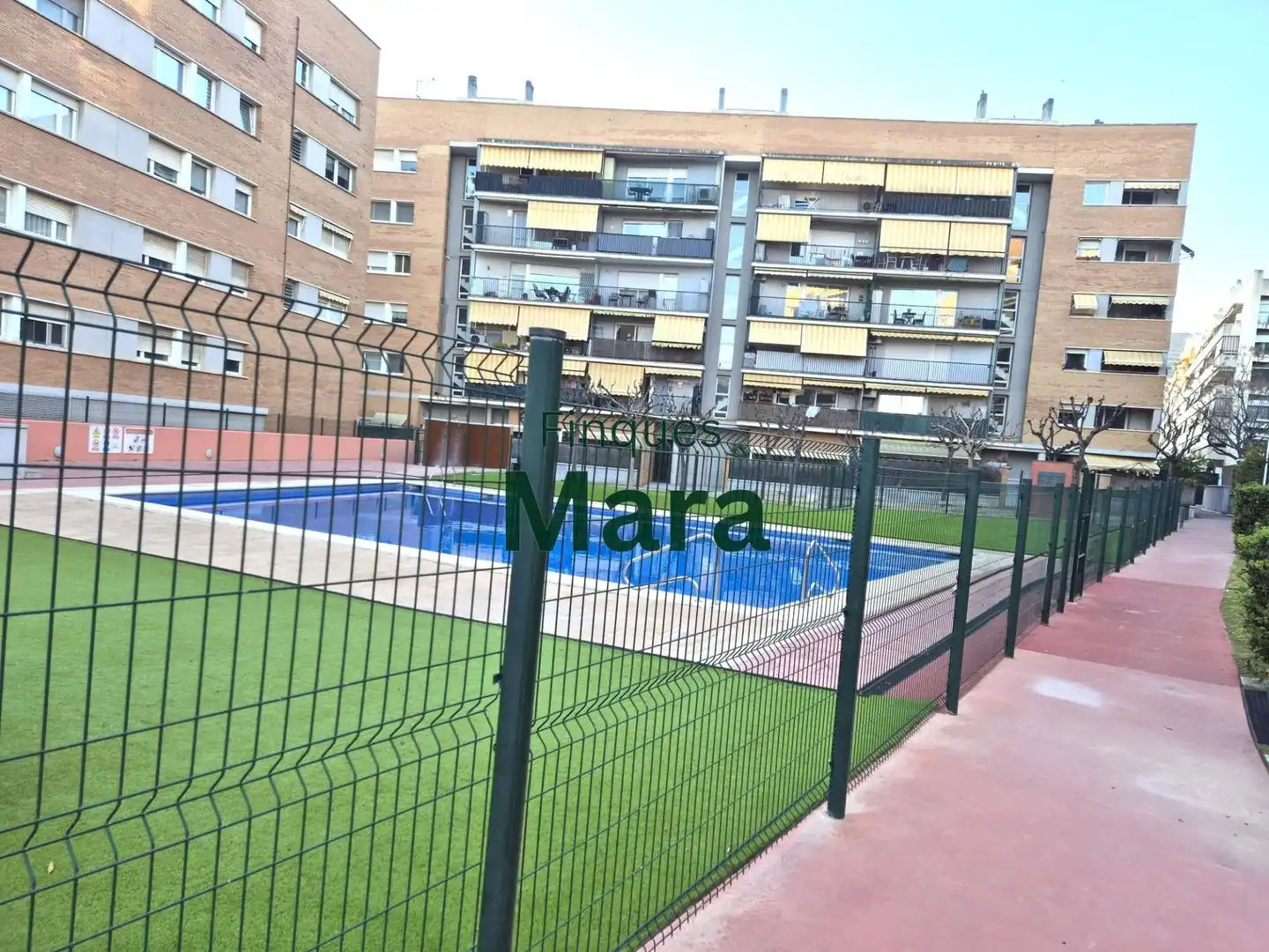 Swimming pool of Flat for sale in Viladecans  with Air Conditioner, Heating and Private garden
