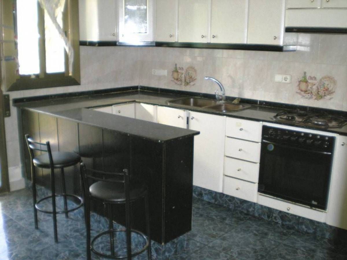 Kitchen of Flat for sale in Castellbell i el Vilar  with Balcony