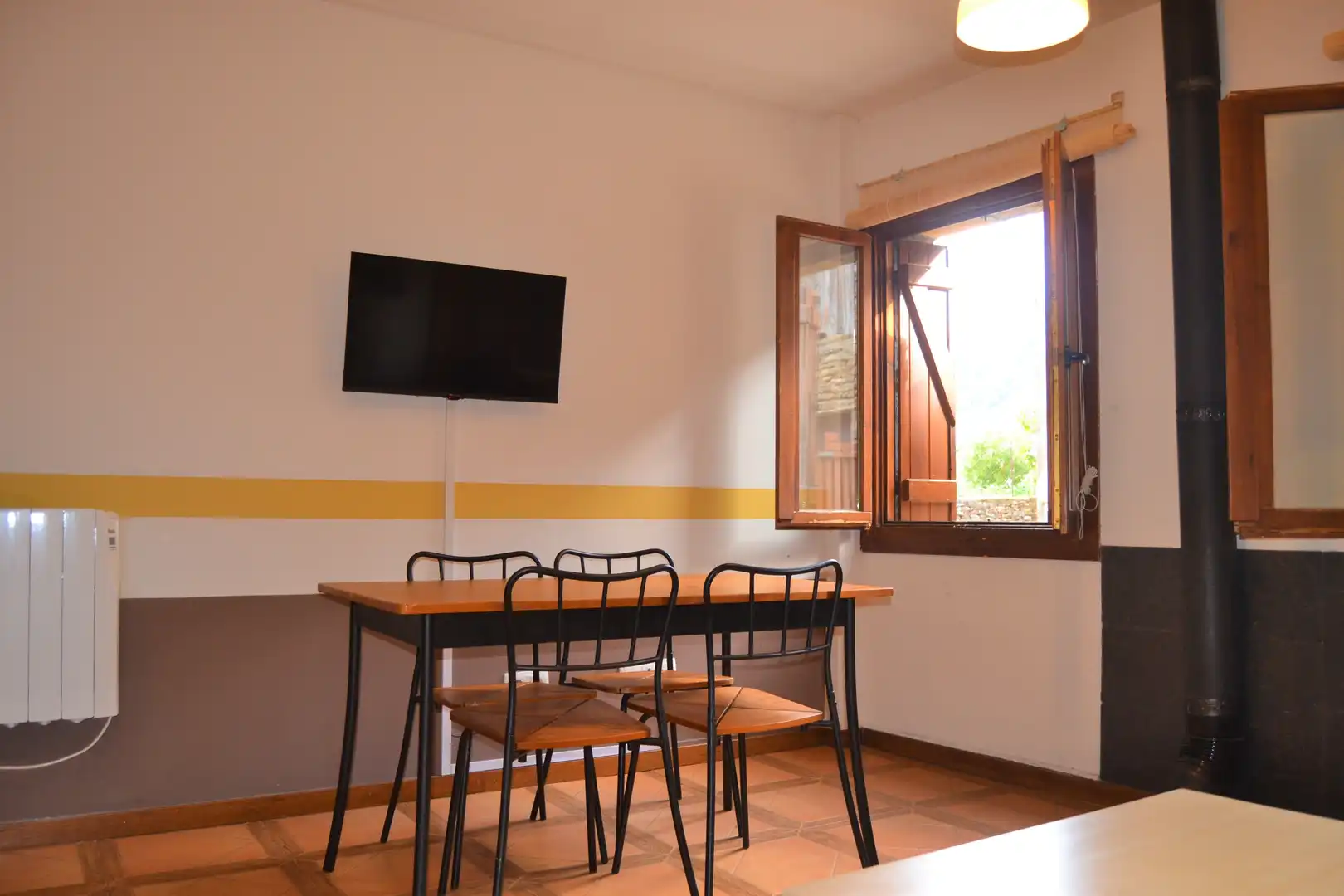 Garden of Houses for sale in Jaca  with Terrace, Furnished and Oven