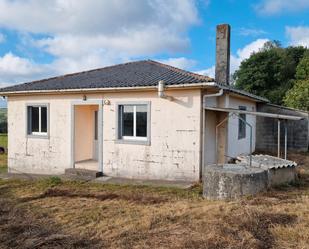 Außenansicht von Haus oder Chalet zum verkauf in Frades