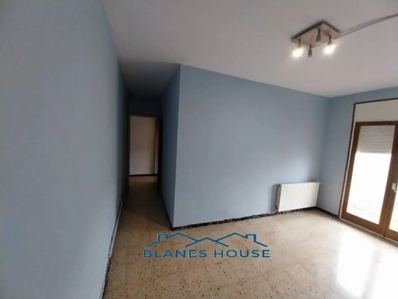 Flat for sale in Avenida Catalunya, imagen 2