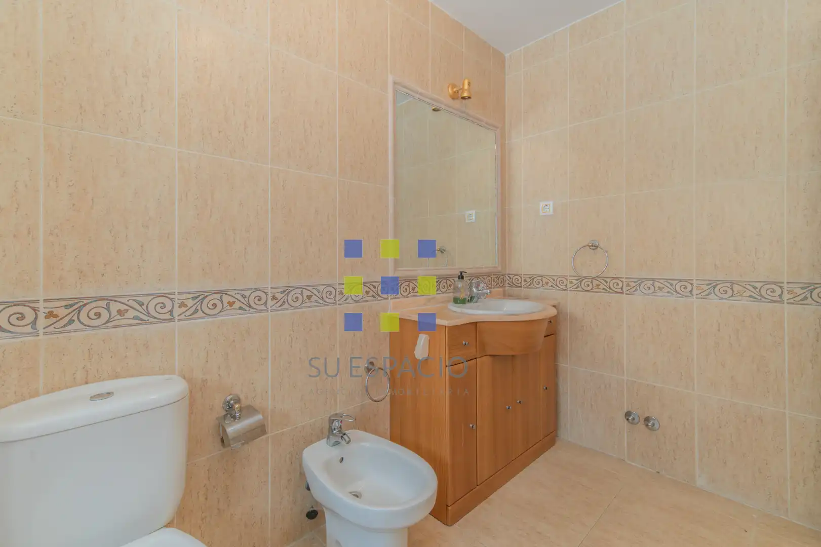 Badezimmer von Haus oder Chalet zum Verkauf in Méntrida mit Heizung, Privatgarten und Terrasse