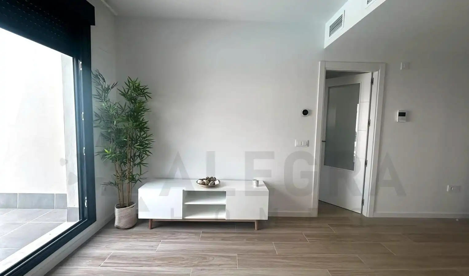 Sala d'estar de Pis en venda en Sanlúcar de Barrameda amb Aire condicionat, Terrassa i Traster