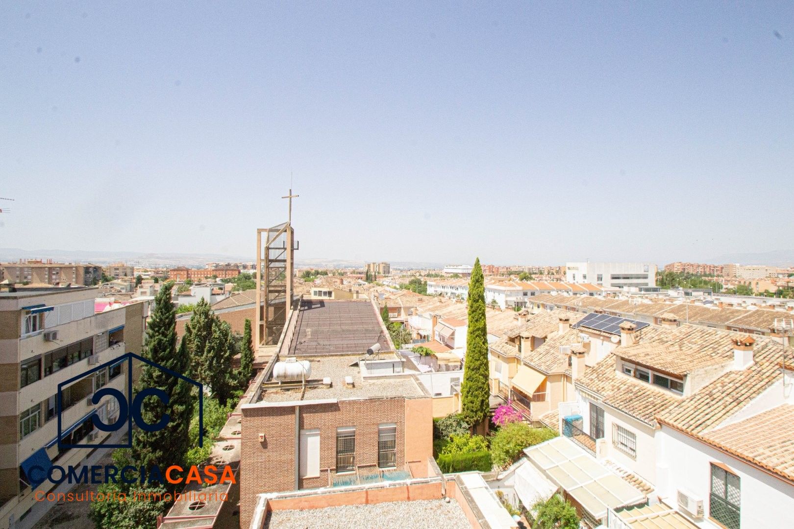 Exterior view of Attic for sale in  Granada Capital