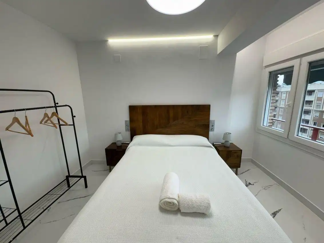 Bedroom of Flat for sale in Córdoba  with Air Conditioner, Terrace and Furnished