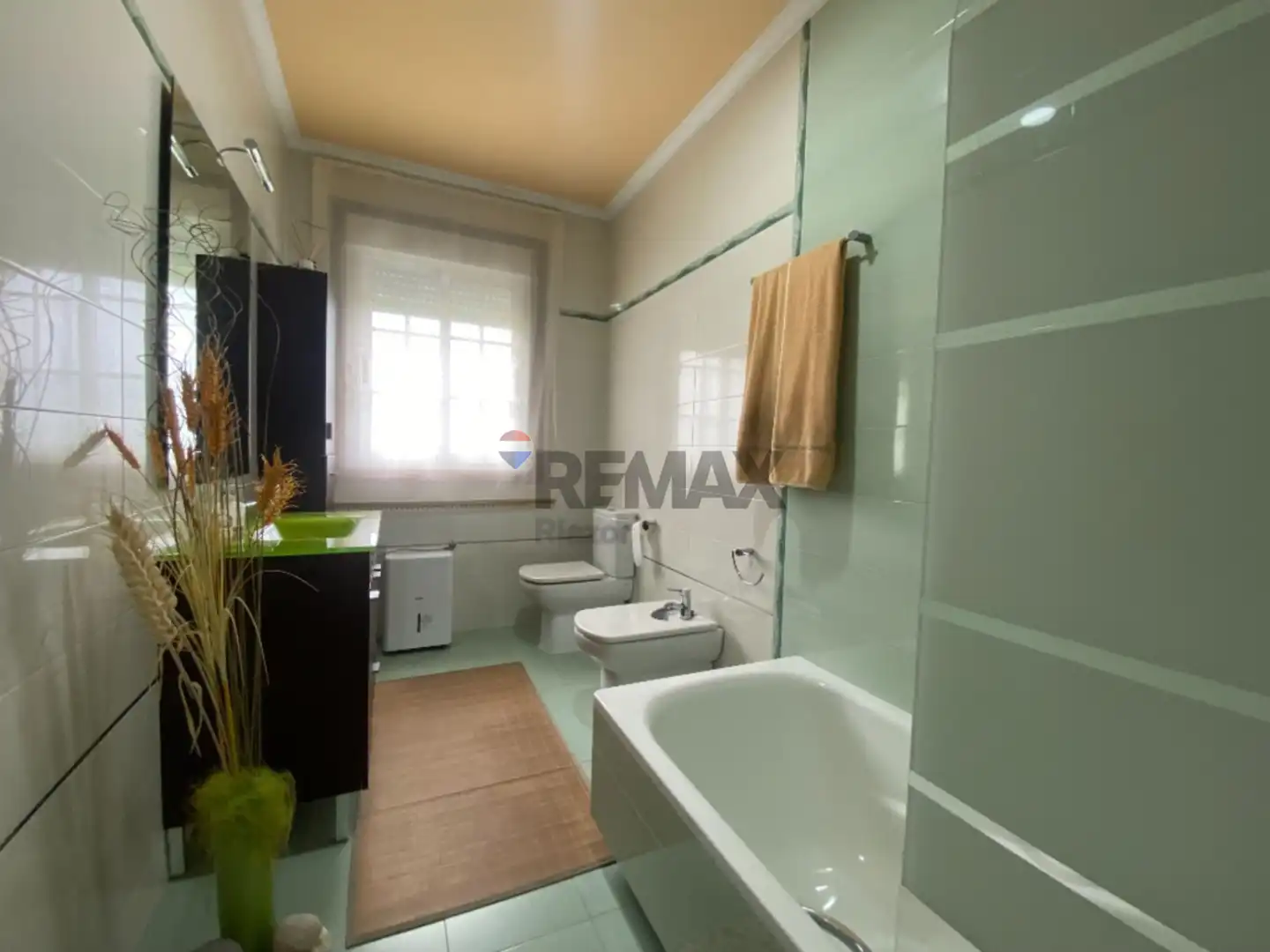Baño de Casa o chalet en venta en Lalín con Calefacción, Jardín privado y Terraza