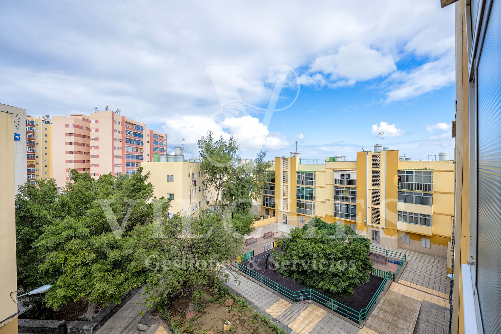 Vista exterior de Pis en venda en Las Palmas de Gran Canaria