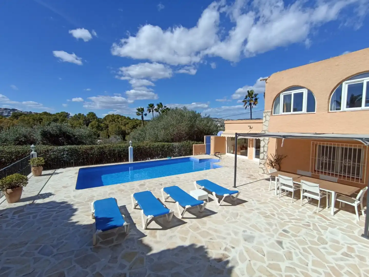 Houses for rent in Paichi