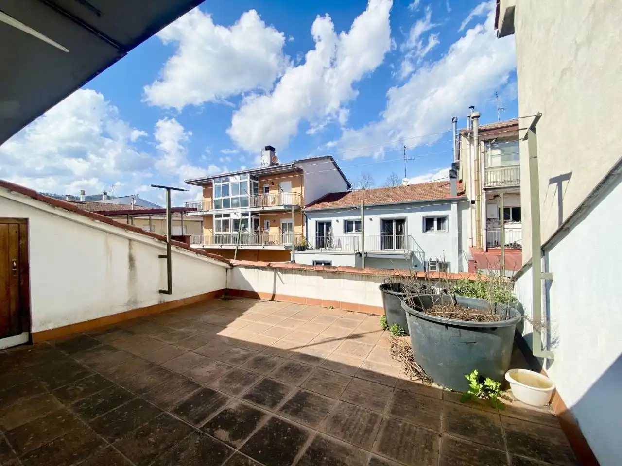 Terraza de Casa adosada en venta en Olot con Calefacción, Jardín privado y Terraza