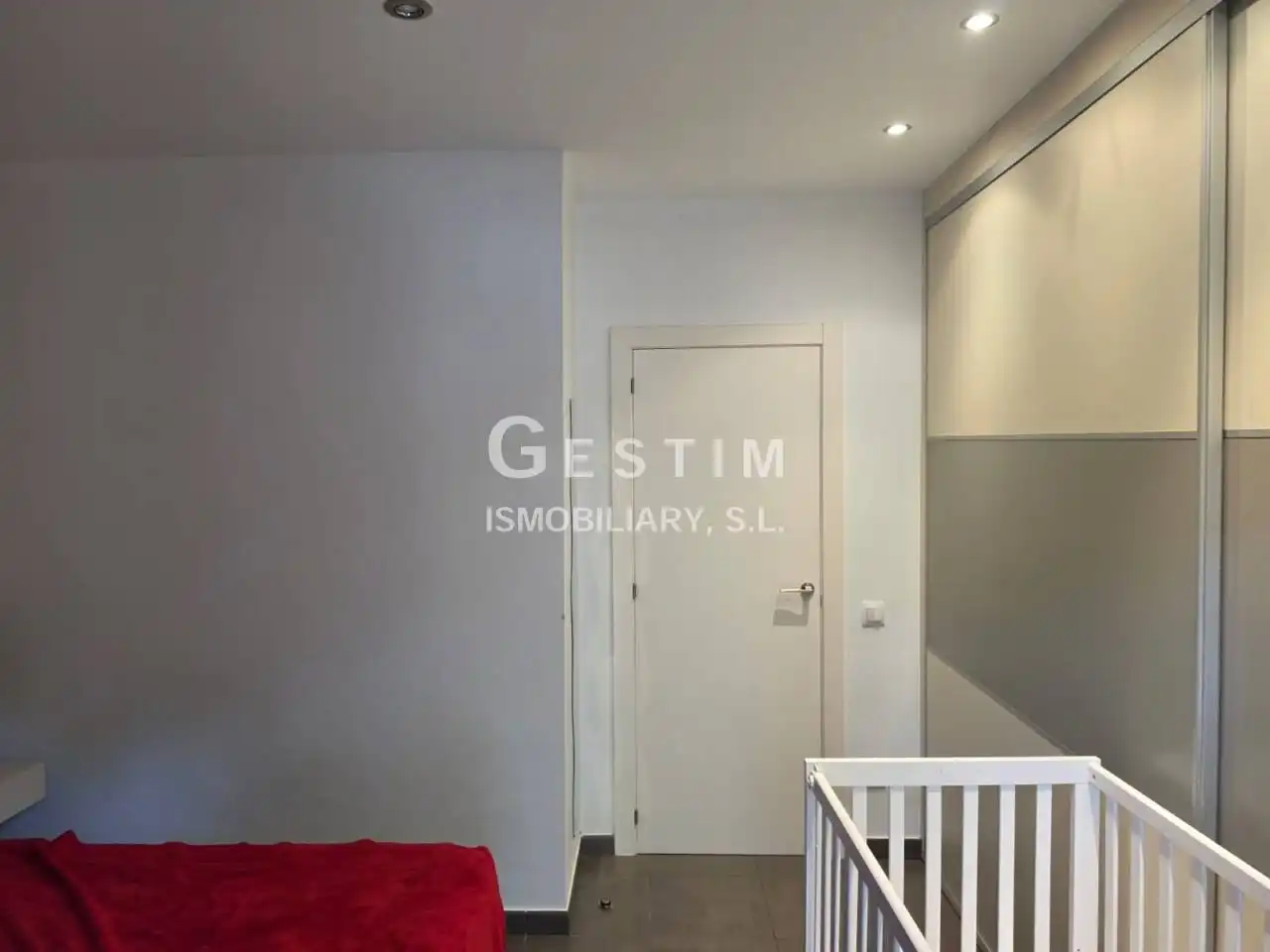 Habitación de Piso en venta en Vic con Calefacción, Trastero y Balcón