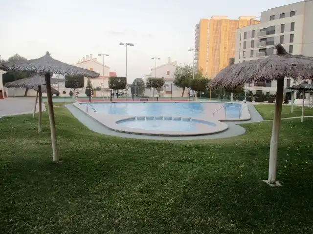 Apartament de lloguer a Carrer de Juan de la Cierva, 19, Playa Muchavista