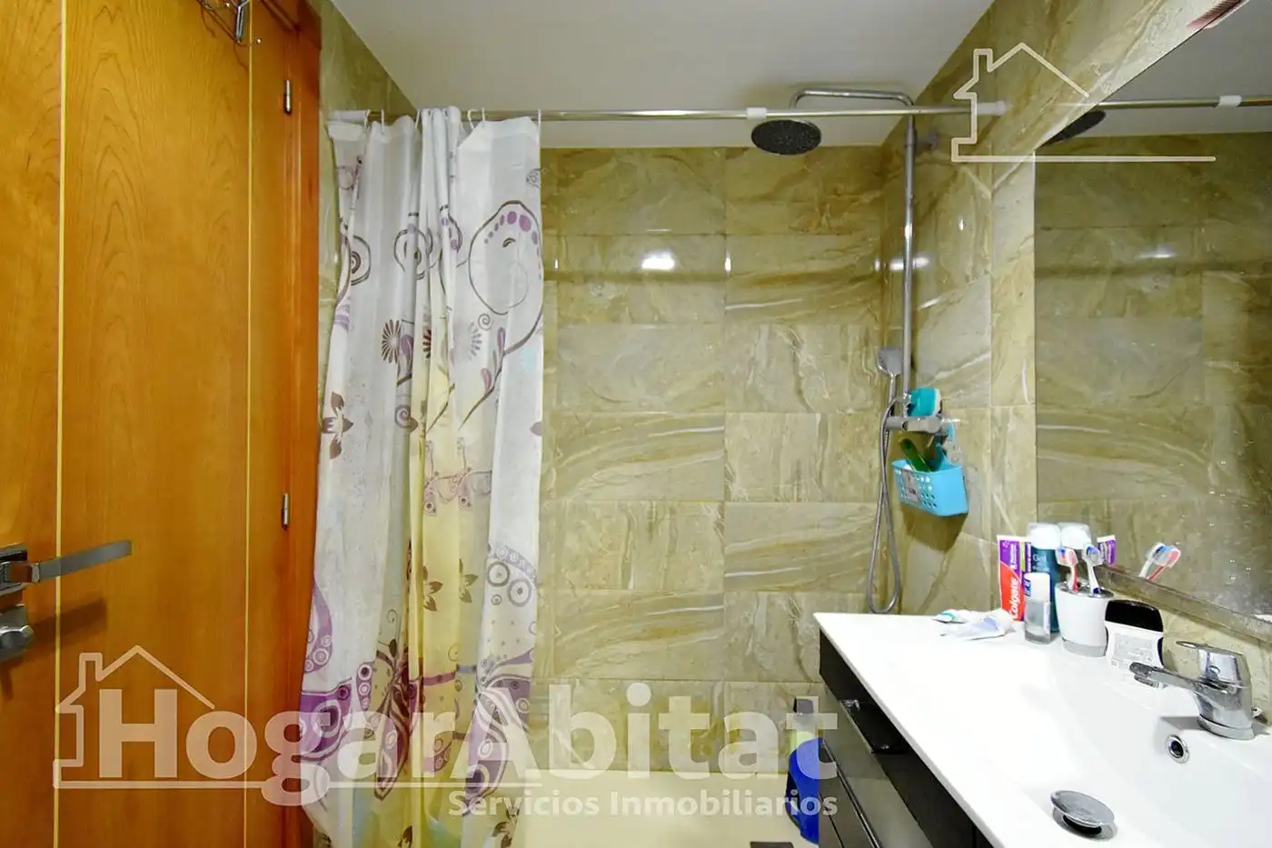Badezimmer von Wohnung zum Verkauf in Oliva mit Klimaanlage, Heizung und Terrasse