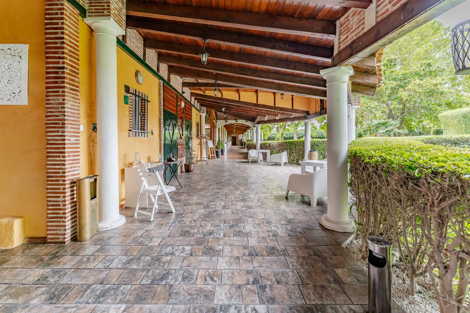 Terraza de Finca rústica en venta en Laguna de Duero con Aire acondicionado, Calefacción y Jardín privado
