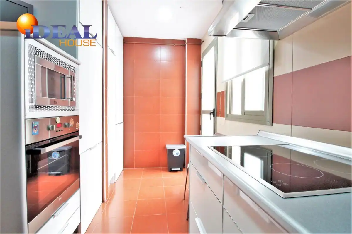 Kitchen of Flat for rent in Maracena  with Heating, Terrace and Furnished