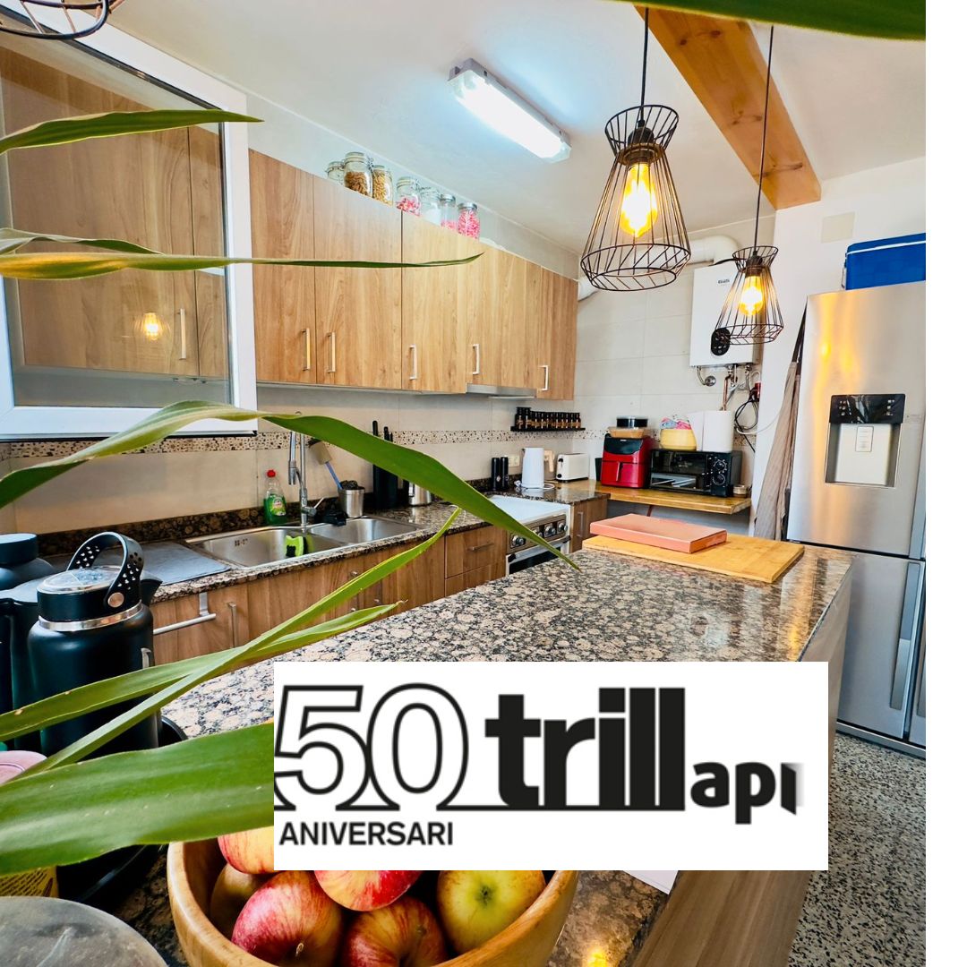 Kitchen of Flat for sale in L'Estartit  with Oven