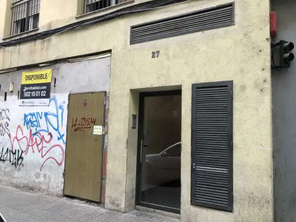 Einzelparkplatz zum Verkauf in Carrer de Torras i Bages, imagen 3