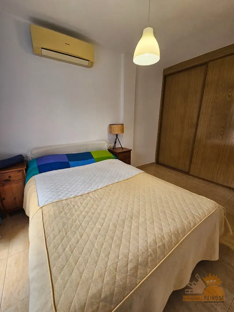 Schlafzimmer von Einfamilien-Reihenhaus zum Verkauf in Molina de Segura mit Klimaanlage, Heizung und Privatgarten