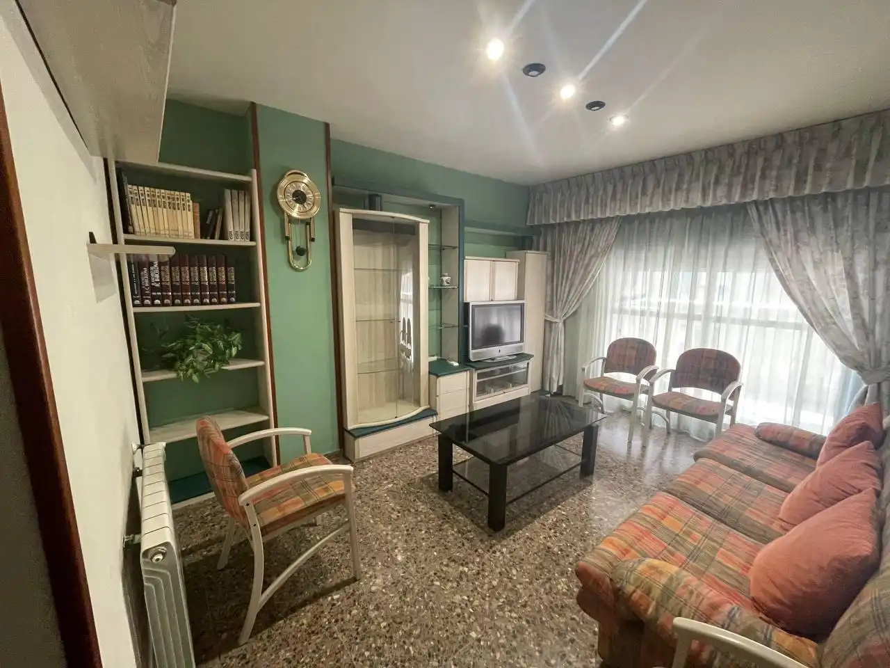 Piso con ascensor en venta en Rascanya