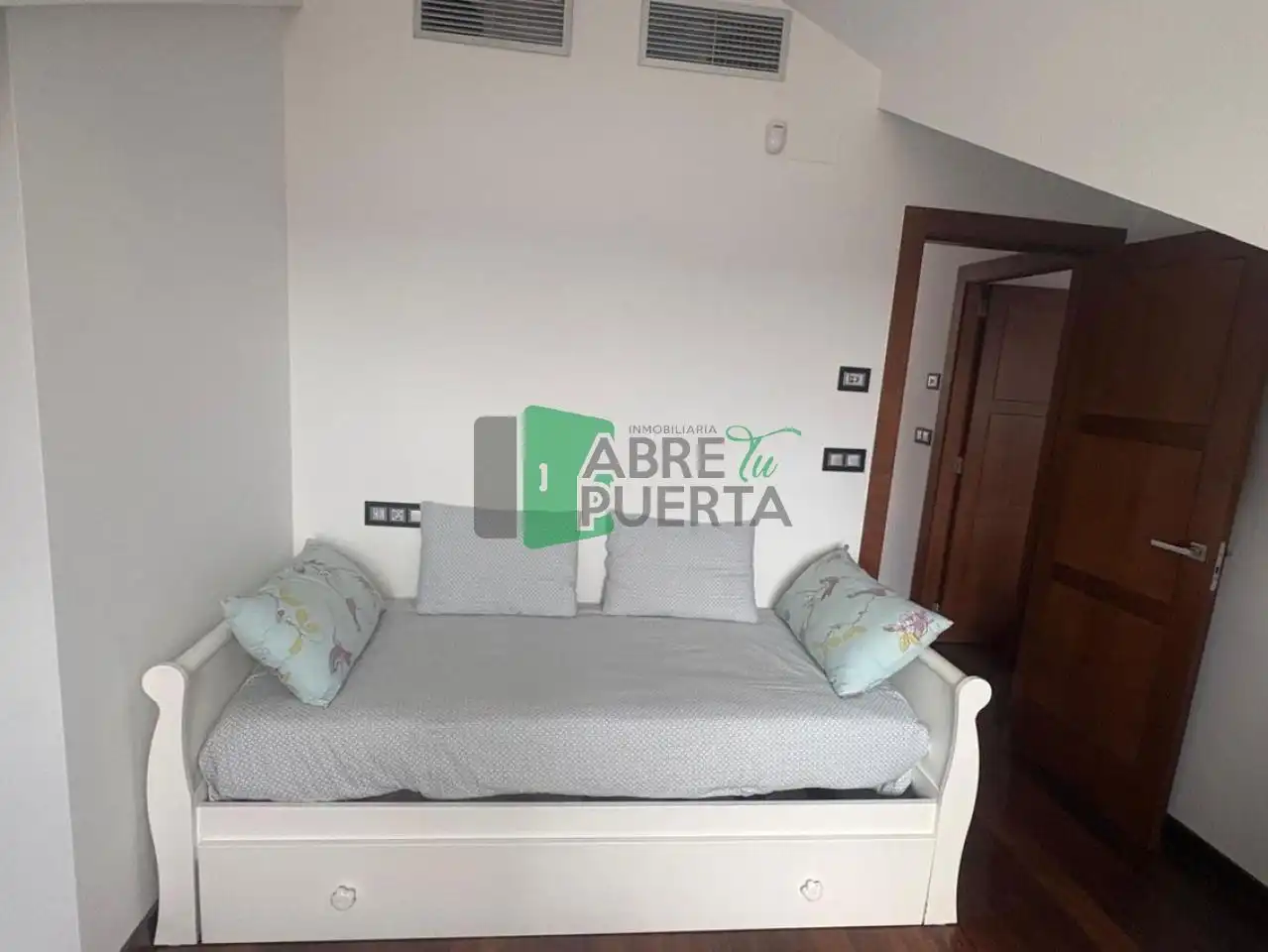 Ático con ascensor en venta en Casco Viejo, imagen 12