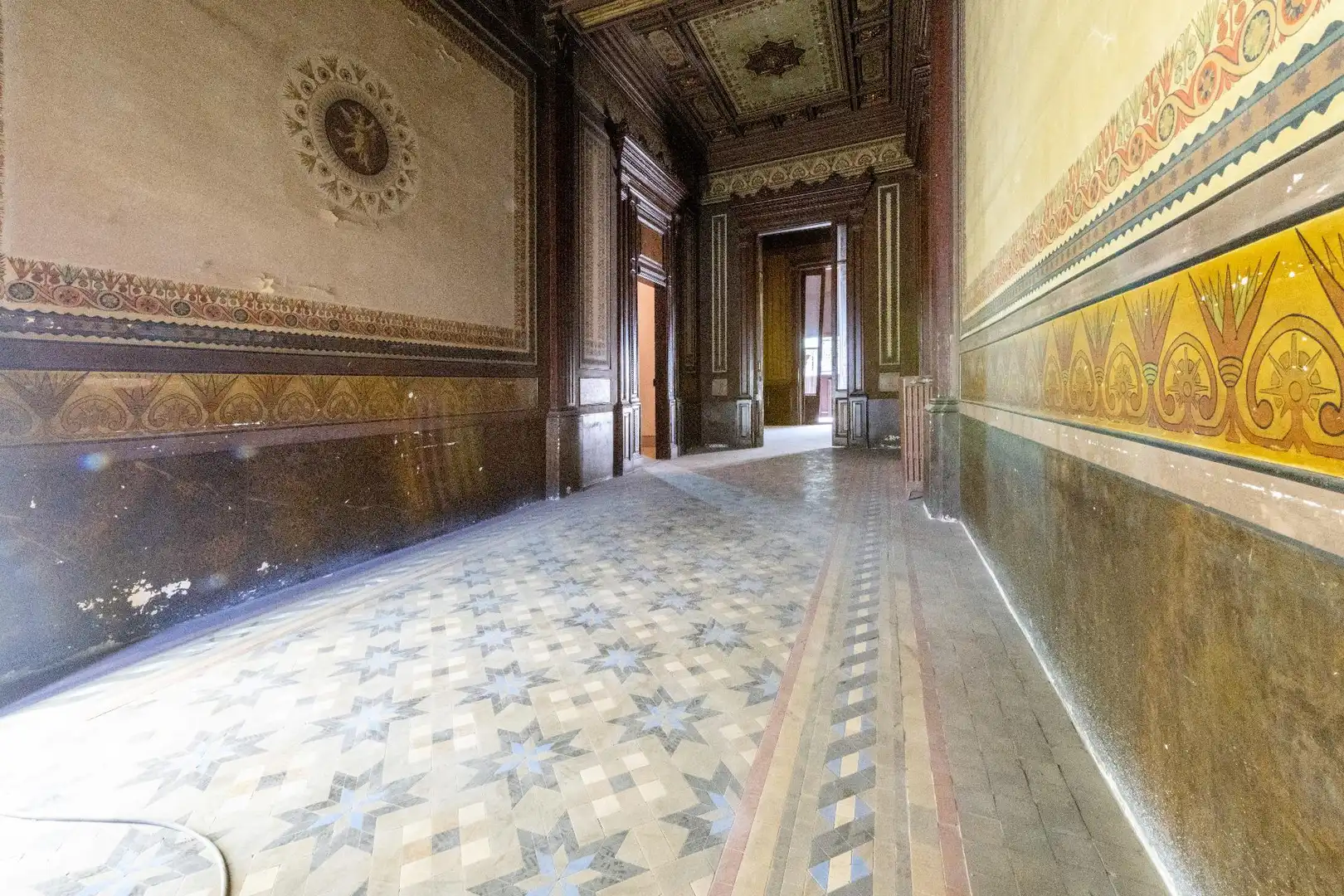Ground floor for sale in Sabadell  with Private garden and Storage room