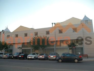 Local comercial en alquiler en Alaquàs