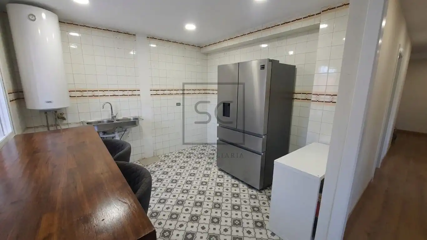 Küche von Wohnung zum Verkauf in Narón mit Heizung, Abstellraum und Möbliert