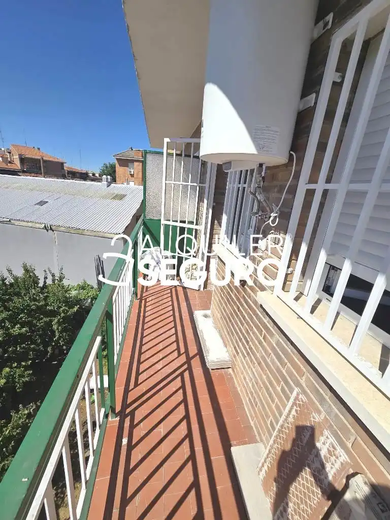 Terraza de Piso de alquiler en San Fernando de Henares con Aire acondicionado, Calefacción y Terraza
