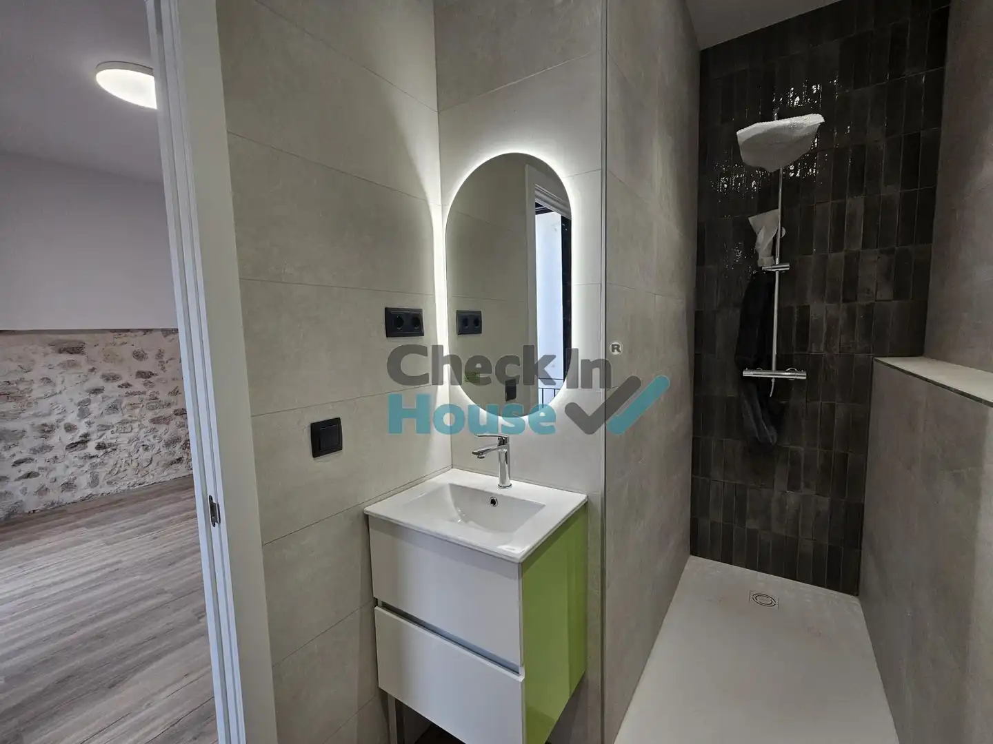 Bathroom of Flat for sale in Sant Feliu de Guíxols  with Heating